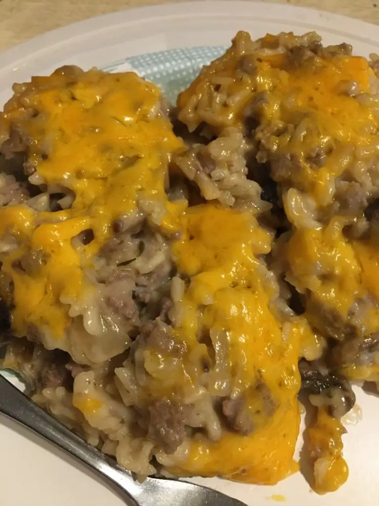 Deliciously Cheesy Ground Beef and Rice Casserole - Eight five Five