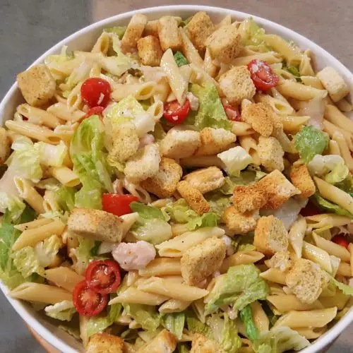 Fresh and Flavorful Chicken Caesar Pasta Salad Recipe for Summer Days ...