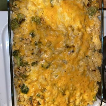 Cheesy Chicken Noodle Casserole: A Comforting Family Favorite! - Eight ...